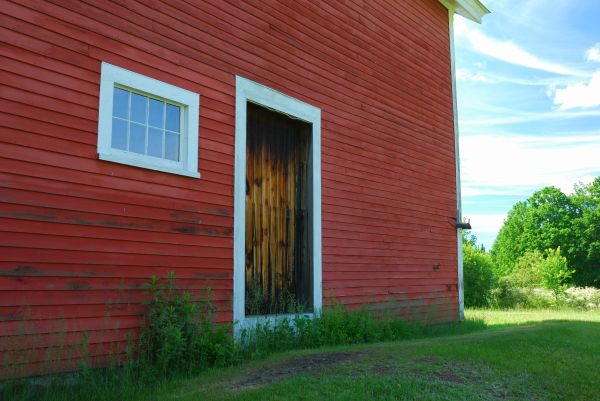 Cost of Wood Barn Siding Installation in Missoula